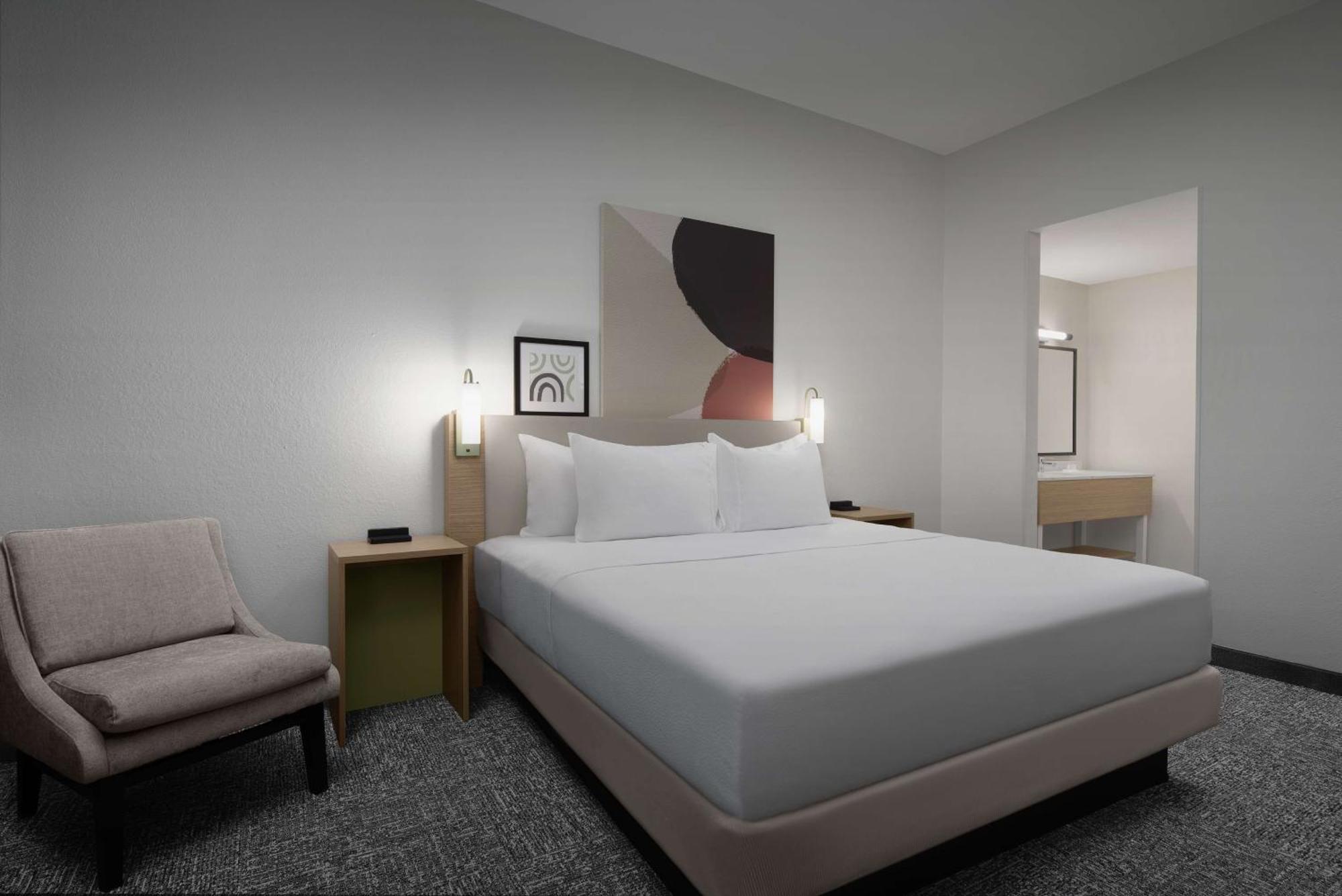 Hotel Spark By Hilton Miami Doral 3*