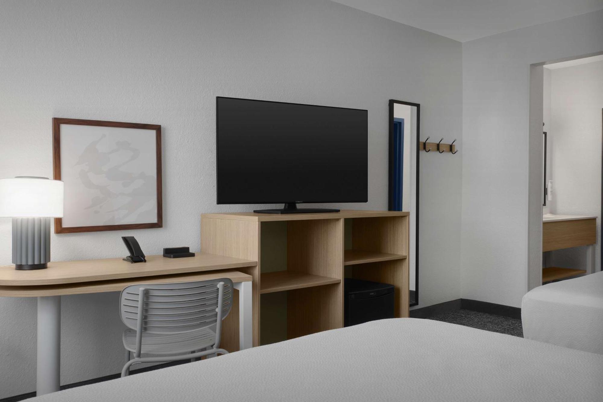 Spark By Hilton Doral Hotel Sweetwater